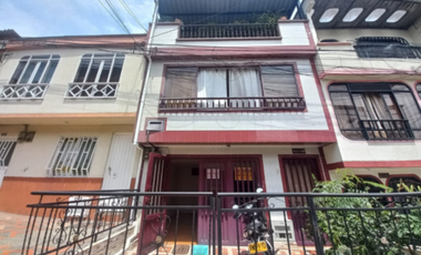 Casa en venta en Parque Industrial Zona D - Pereira, Risaralda