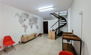 VENTA OFICINA DUPLEX AL LADO OVIEDO , POBLADO