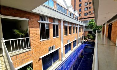 VENTA OFICINA DUPLEX AL LADO OVIEDO , POBLADO
