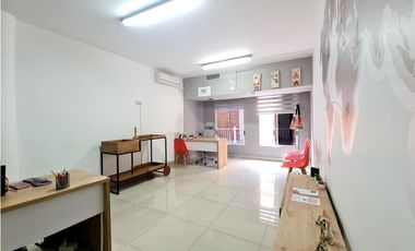 VENTA OFICINA DUPLEX AL LADO OVIEDO , POBLADO