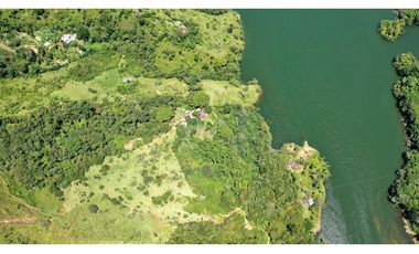 Lotes en venta en San Roque, Antioquia.