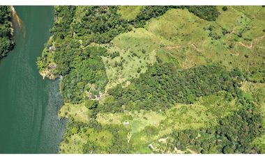 Lotes en venta en San Roque, Antioquia.