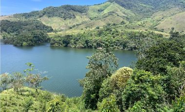 Lotes en venta en San Roque, Antioquia.