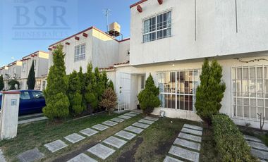 CASA EN VENTA EN VILLAS DEL SAUCE EN SAN ANTONIO LA ISLA