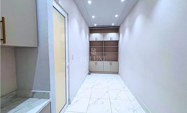 VENDO / ALQUILO CONSULTORIO EN TOWN CENTER, COSTA DEL ESTE (8)