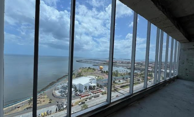 OFICINA EN AVENIDA BALBOA OFFICE CENTER 180M2 VISTA AL MAR