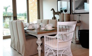 Venta de apartamento en Playa Escondida, Lake View
