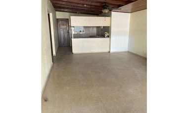 ALQUILO CASA EN COLINAS DE DORASOL