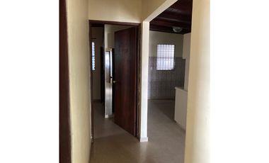 ALQUILO CASA EN COLINAS DE DORASOL