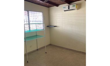 ALQUILO CASA EN COLINAS DE DORASOL