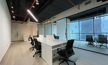 ALQUILER OFICINA AMOBLADA SERVICIOS INLCUIDOS TOWERBANK CALLE 50 MC