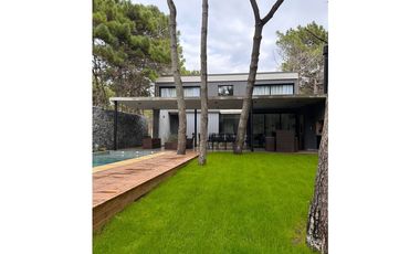 CASA EN VENTA y ALQUILER VILLAROBLES BRISAS 498