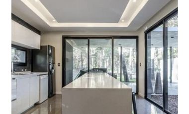 CASA EN VENTA y ALQUILER VILLAROBLES BRISAS 498