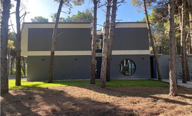 CASA EN VENTA y ALQUILER VILLAROBLES BRISAS 498