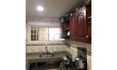 SE VENDE APARTAMENTO EN ZONA CENTRO MONTERIA