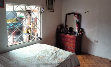 🏠 ¡Oportunidad! Amplia Casa Con 4 Habitaciones Y Patio Cubierto