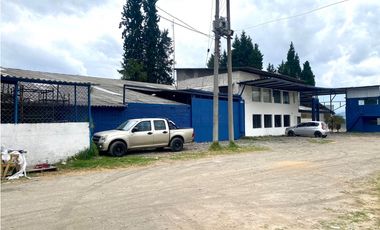 Venta de Nave Industrial, Comercial o Logítica en Cuenca 2510m²