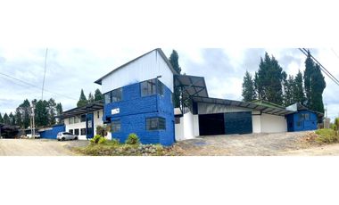 Venta de Nave Industrial, Comercial o Logítica en Cuenca 2510m²