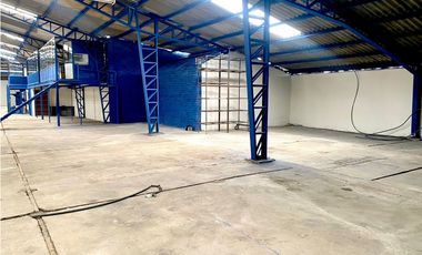 Venta de Nave Industrial, Comercial o Logítica en Cuenca 2510m²