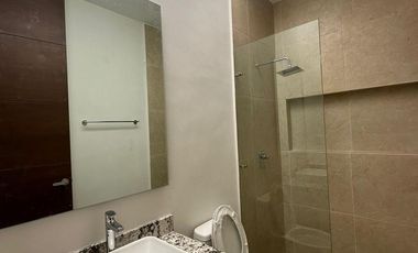OLIVIA || EXCELENTE RESIDENCIA EN VENTA O RENTA DE GRAN TAMAÑO MUY BIEN UBICADA AL NORTE DE LA CIUDAD DE MERIDA EN CONKAL, EN PRIVADA EXCLUSIVA