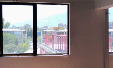 Oficina en arriendo en PROVIDENCIA