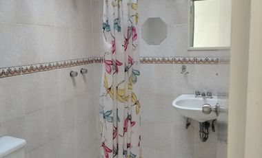 Casa en renta en Rinconada del Valle, 2 rec.  cerca del  P. Industrial Toluca 2000 y Lerma