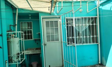 Casa en renta en Rinconada del Valle, 2 rec.  cerca del  P. Industrial Toluca 2000 y Lerma