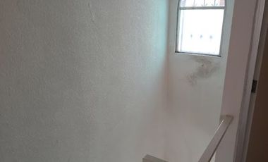 Casa en renta en Rinconada del Valle, 2 rec.  cerca del  P. Industrial Toluca 2000 y Lerma