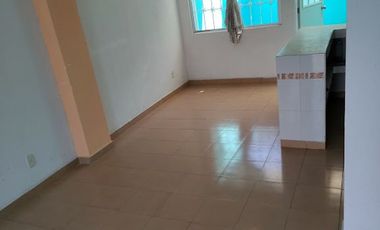 Casa en renta en Rinconada del Valle, 2 rec.  cerca del  P. Industrial Toluca 2000 y Lerma
