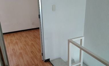 Casa en renta en Rinconada del Valle, 2 rec.  cerca del  P. Industrial Toluca 2000 y Lerma