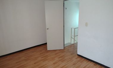 Casa en renta en Rinconada del Valle, 2 rec.  cerca del  P. Industrial Toluca 2000 y Lerma