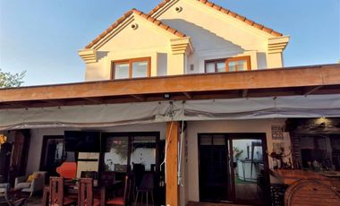 Casa en Venta en supermercado unimarc