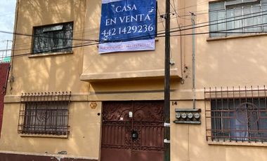 CASA DE DEPARTAMENTOS ENVENTA