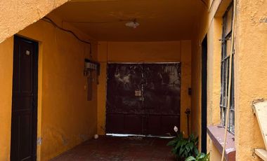 CASA DE DEPARTAMENTOS ENVENTA