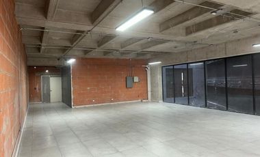 ¡¡Baja de precio!!! Buena oficina nueva en renta en Santa Fe