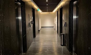 ¡¡Baja de precio!!! Buena oficina nueva en renta en Santa Fe