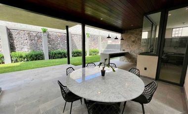 Venta de Casa en Querétaro, Altozano el Nuevo Querétaro, Moderna, Club Deportivo