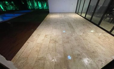 Renta Residencial con paneles solares Yucatán Country Club Mérida. Yucatan