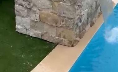 Renta Residencial con paneles solares Yucatán Country Club Mérida. Yucatan