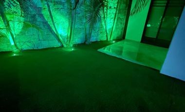 Renta Residencial con paneles solares Yucatán Country Club Mérida. Yucatan