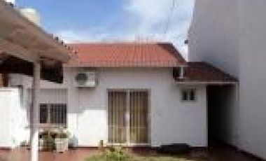 Excelente Casa de 3 ambientes reciclada a Nuevo