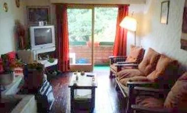 Exc Oport Casa 4 amb con parque y pisc en PA y Local en PB