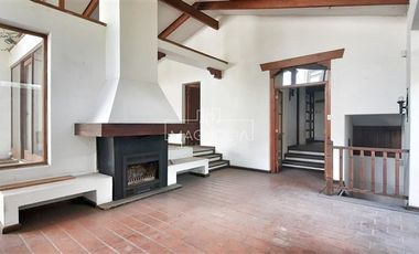 Local Comercial en Venta en a pasos de futuro metro Geronimo de Alderete