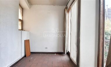 Local Comercial en Venta en a pasos de futuro metro Geronimo de Alderete