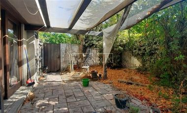 Local Comercial en Venta en a pasos de futuro metro Geronimo de Alderete