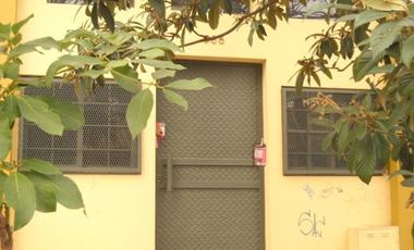 Casa de Epoca a Reciclar. Muy buena ubic. A 100 mtrs de Dardo Rocha