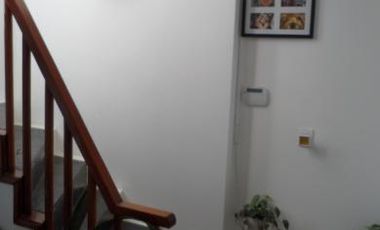 BILLINGHURST - CASA EN 2 PLANTAS