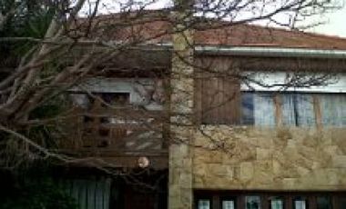 MAR DEL PLATA Chalet 3 amb.y Dto 2 amb Chauvin