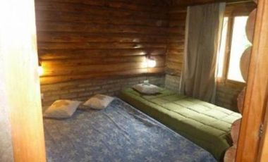 CARLOS PAZ. DUEÑO VENDE CASA + DOS CABAÑAS EN PLAYAS DE ORO.