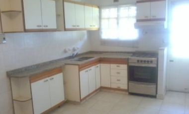 Castelar 4 Amb. Muy Bien Inst.-Cochera 2 AUTOS FDO. $ 7000